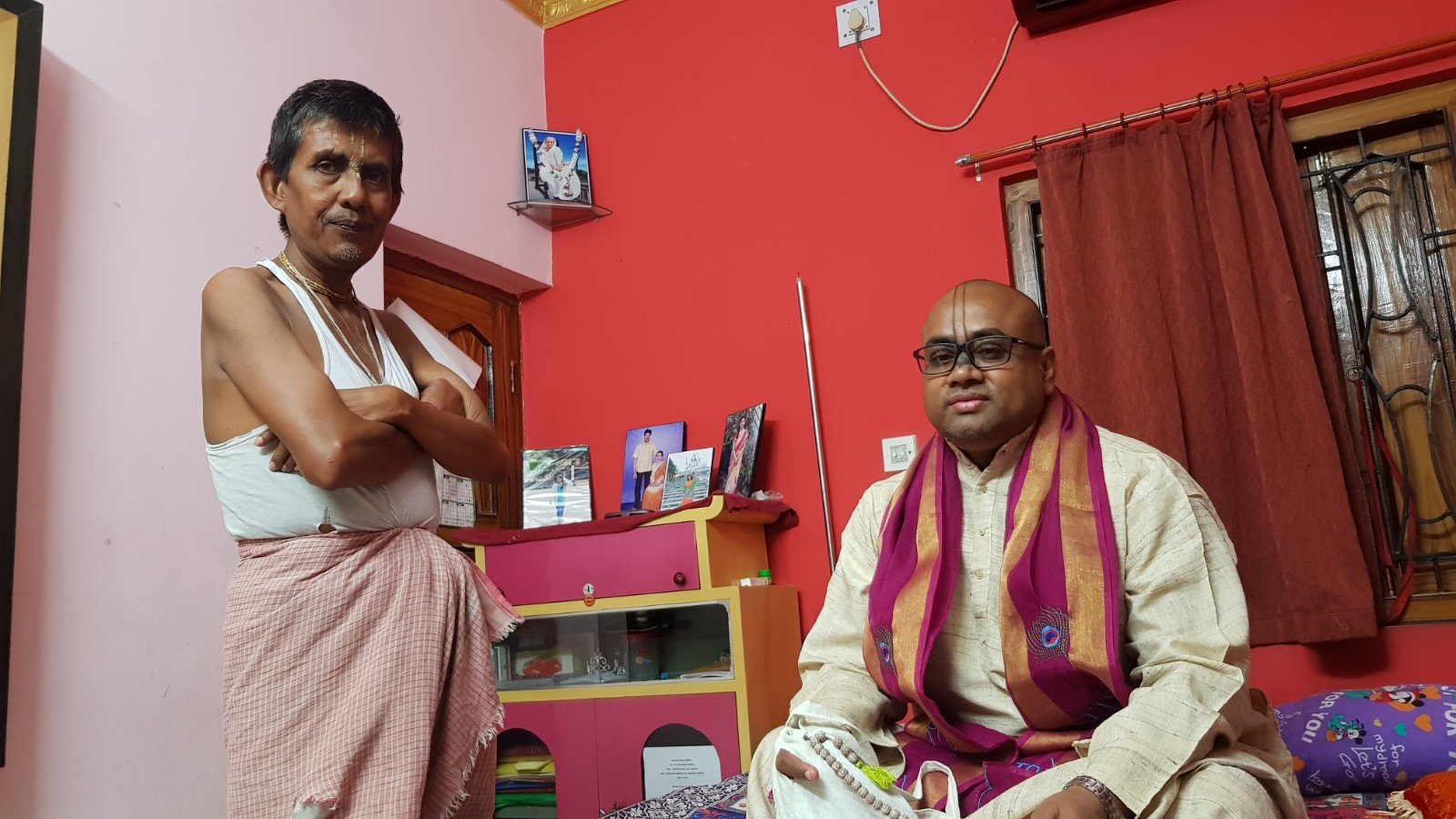  Visiting devotees. Asansol. 2019.11.18